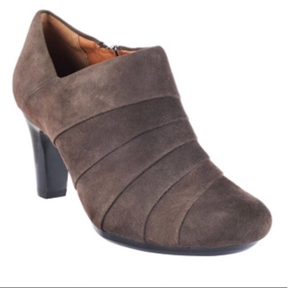 Clarks Artisan Society Gown II Leather Shooties